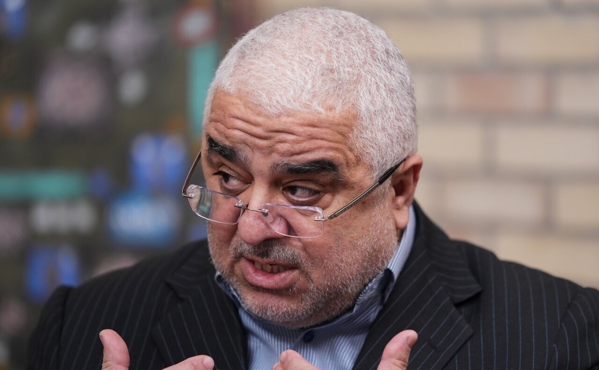 تندرو‌های مجلس تصور می‌کنند که مردم هیچ نمی‌فهمند!