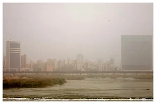 Zrak v Teheranu še vedno nezdrav za vse