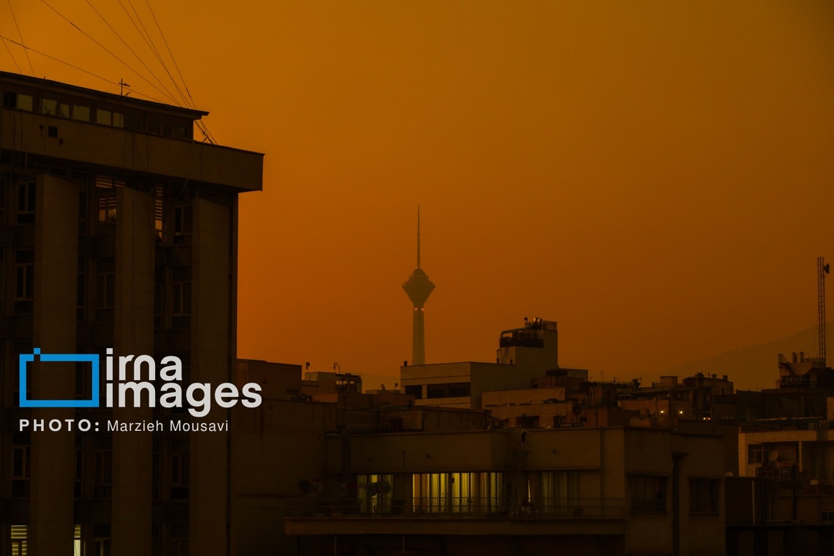 تاکید استاندار تهران بر اهمیت اجرای قانون هوای پاک توسط دستگاه‌ها/تکذیب مازوت سوزی در پایتخت