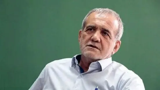 تصاویری دیده نشده از جوانی و ظاهر متفاوت پزشکیان