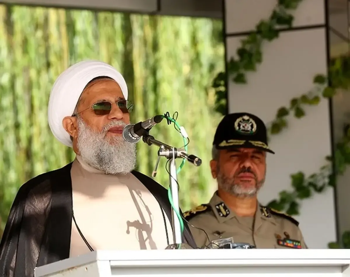 امروز ایران به نقطه‌ای رسیده که قدرت‌های بزرگ دنیا منتظر یک لبخند سیاسی‌اش هستند