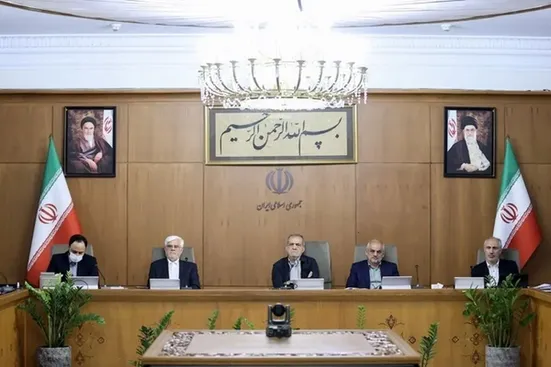 دولت پزشکیان نه دولت هاشمی است، نه احمدی&zwnj;نژاد و روحانی؛ دولت پزشکیان یک دولت با وضعیت ویژه است