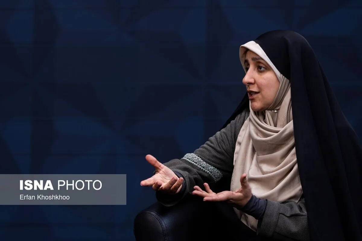 باید خود را به ابزار‌های شنیدن صدای مردم مجهز کنیم