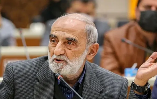 شریعتمداری: حامیان مذاکره با آمریکا یا &zwnj;دیوانه&zwnj;اند&zwnj; یا سر و سری با دشمن دارند