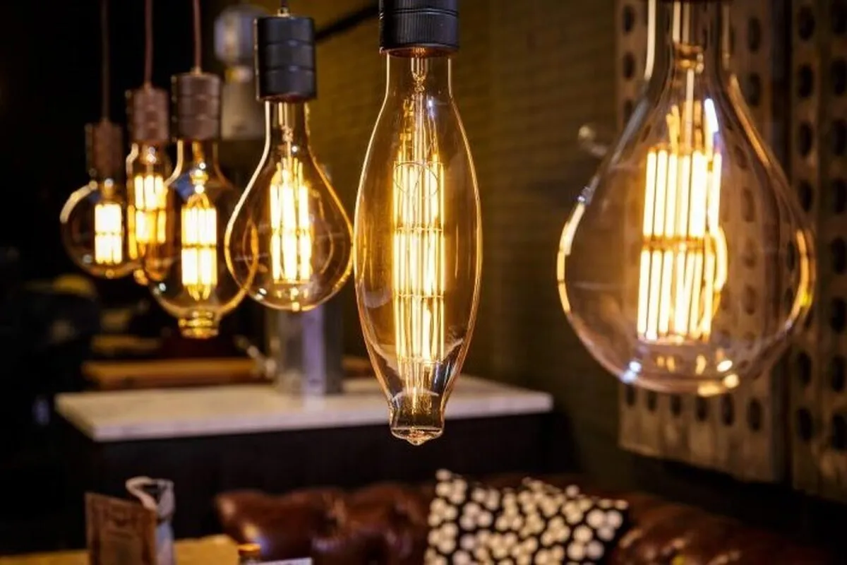 ۲ برابر متوسط جهان برق مصرف می‌کنیم