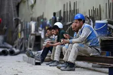 آیا حضور شفاف اتباع در بازار کار ایران محدودیتی در پی خواهد داشت؟