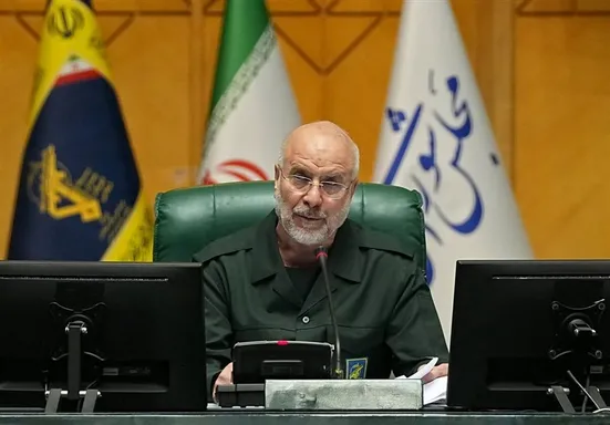 تا تنبیه متجاوز گریبان&zwnj;شان را رها نخواهیم کرد