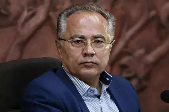 خبر سفر نوروزی معاون پارلمانی رئیس جمهور به قطب جنوب تکذیب شد