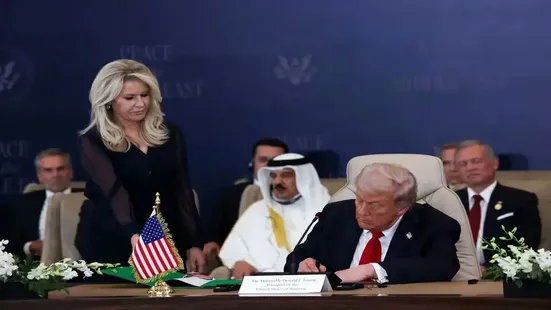 اجلاس شرم&zwnj;الشیخ، سیرک سیاسی بود