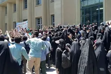 دانشجو را از دانشگاه نرانید/ بگذارید اعتراض در دانشگاه بماند
