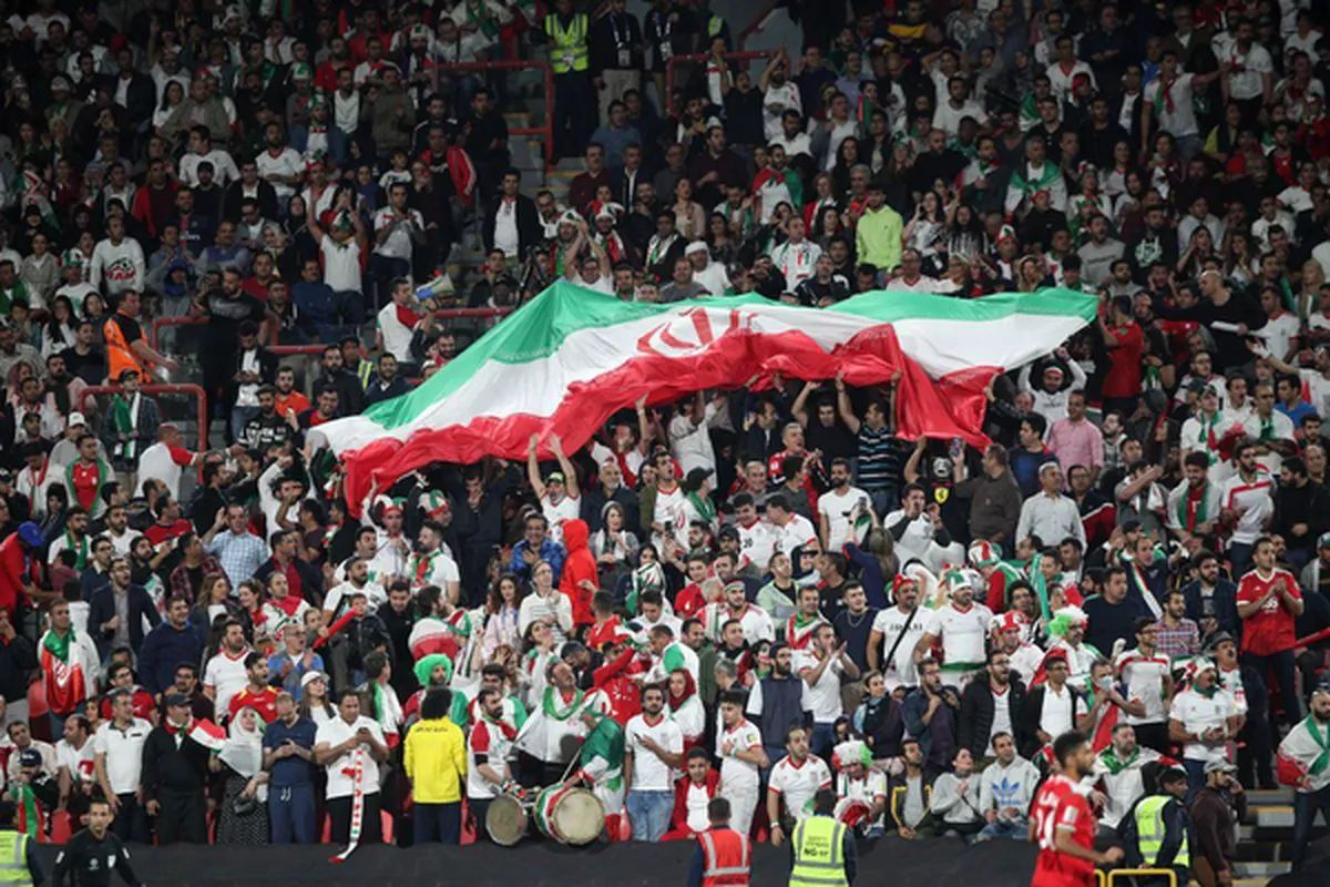سیلی فیفا به پهلوی در جام جهانی/ ورود پرچم شیر و خورشید، ممنوع!