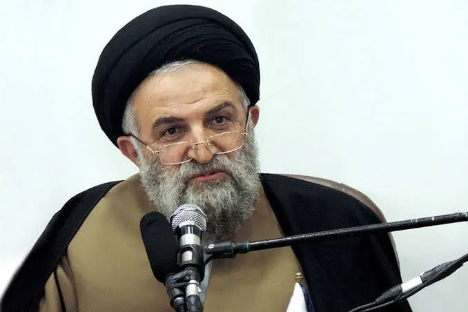 عضو جامعه مدرسین حوزه علمیه قم 