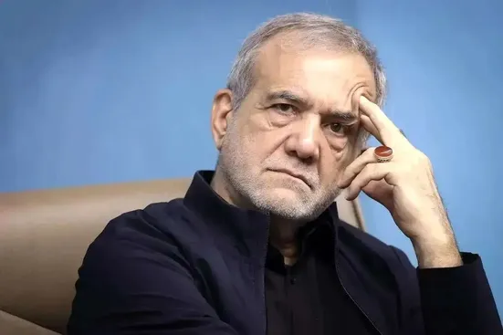 آقایان منتقد! پزشکیان چه کاری می&zwnj;توانست انجام دهد که نداده؟