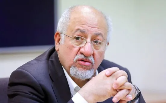 دولت چهاردهم با وجود سنگ&zwnj;اندازی تندروها، حاکمیت را به مذاکرات با آمریکا مجاب کرد