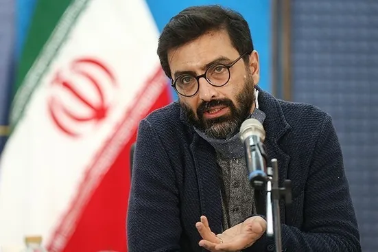 نام وطن که می&zwnj;آید دلمان ضعف می&zwnj;رود