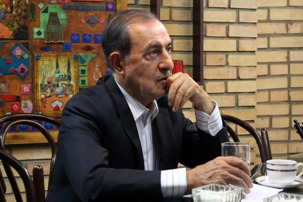 عواملی در کشور شبیه نفوذی عمل می‌کنند و خواستار مداخله خارجی هستند