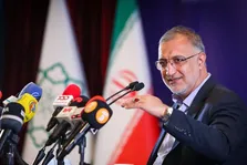 میدان آزادی به میدانی آیینی با هویتی تازه، تبدیل شده است