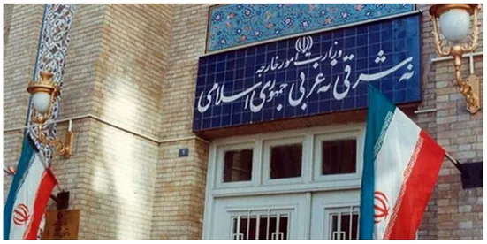 برخی سنگ بر زبان دارند که چرا وزارت خارجه دارد کار خود را انجام می&zwnj;دهد!