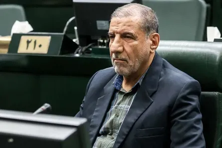 ترامپ « پرت و پلا» می‌گوید