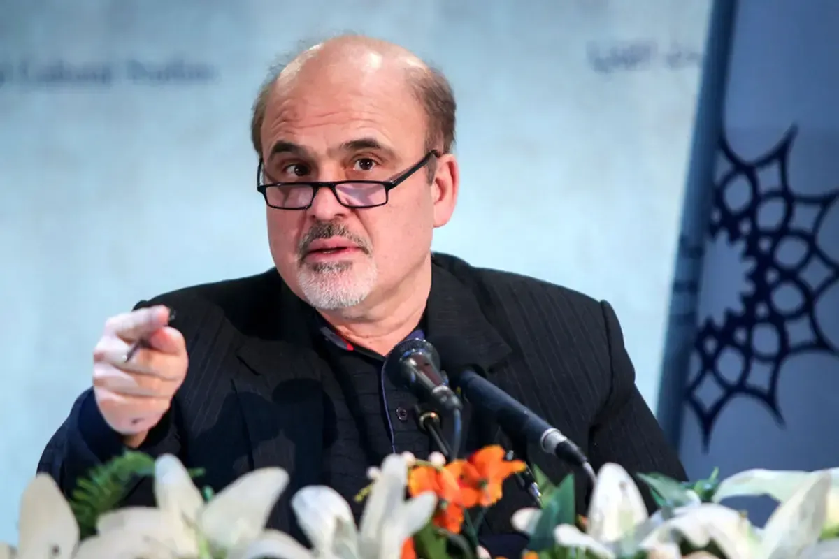 سال ۸۴ کشور را در چاله‌ای انداختند که هنوز از آن بیرون نیامده است