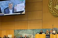 سخنرانی «ظفرقندی» در مجمع جهانی بهداشت/صدای مظلومیت کودکان میناب در ژنو طنین‌انداز شد