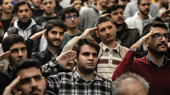 نامه بیش از ۱۰۰ هزار جوان نسل زد درباره تجاوزات آمریکا و اسرائیل