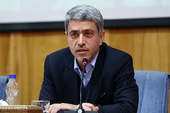 طیب&zwnj;نیا ماندنی است؛ شایعه نسازید