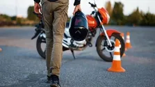 آمادگی پلیس برای صدور گواهینامه موتورسیکلت‌سواری ۱۶ ساله‌ها