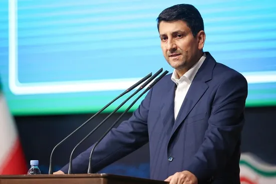 توسعه فیبر نوری و بهره&zwnj;برداری از ظرفیت&zwnj;های نسل پنجم تلفن همراه دو محور اصلی توسعه ارتباطات است