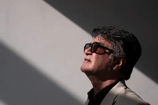 جعفر پناهی به ۵ سال حبس و ۲ سال ممنوعیت خروج از کشور محکوم شد