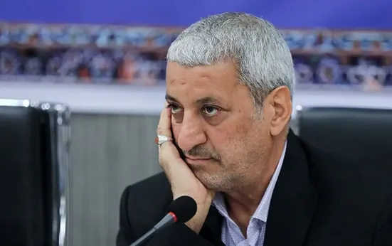 آقای پزشکیان به راحتی می&zwnj;تواند دستور رفع فیلترینگ و جمع آوری گشت ارشاد را بدهد