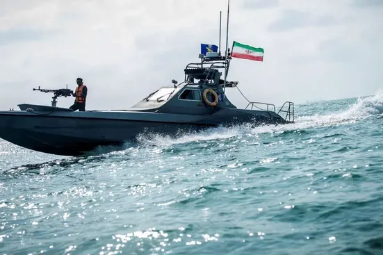 ایران در تنگه هرمز نشان داد با کسی شوخی ندارد