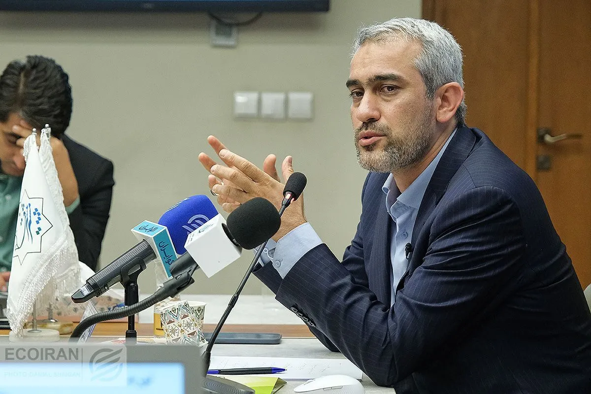 بانک‌ها باید در مسیر برنامه رشد عدالت‌محور حرکت کنند / تأکید بر دسترسی برابر مردم به خدمات بانکی