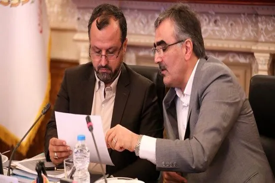 ادعای رسانه وابسته به محسن رضایی؛ دولت رئیسی در ۵ ماه گذشته آمار&zwnj;های بانک مرکزی را حبس کرده است/ دولت پزشکیان در هجوم بدهی&zwnj;های نجومی و تورم ۶۳ درصدی
