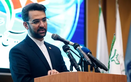 واکنش آذری جهرمی به بازگشت گشت ارشاد به خیابان&zwnj;ها: حجاب حکم خداست، اما از توحید بالاتر نیست، گسترش اسلام با زور و شمشیر نبود