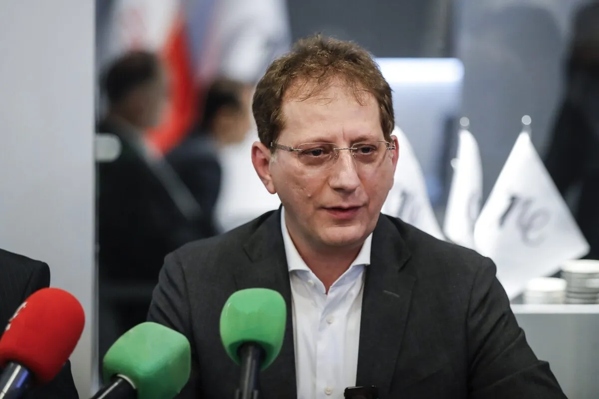 واکنش پلیس امنیت اقتصادی به ادعای دلار ۲۰۰ هزار تومانیِ زنجانی