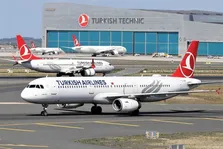 هیچ کشوری مرز‌های هوایی خود را به روی ایران نبسته است