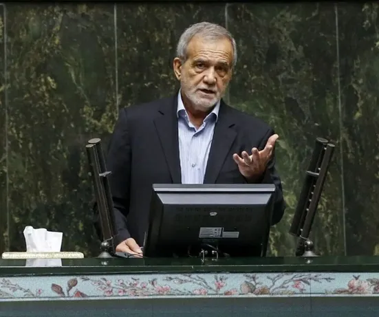 رئیس&zwnj;جمهور: جنگ طلب نیستیم/برای دفاع از حقوق مردم ایران به سازمان ملل می&zwnj;روم