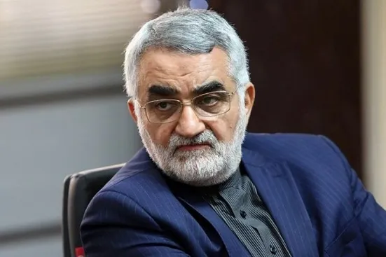 کسی که رأی نداد را ضدنظام نخوانیم/ افراد آزادند به هر کسی که می&zwnj;خواهند رأی دهند / همه عضو یک خانواده&zwnj;ایم