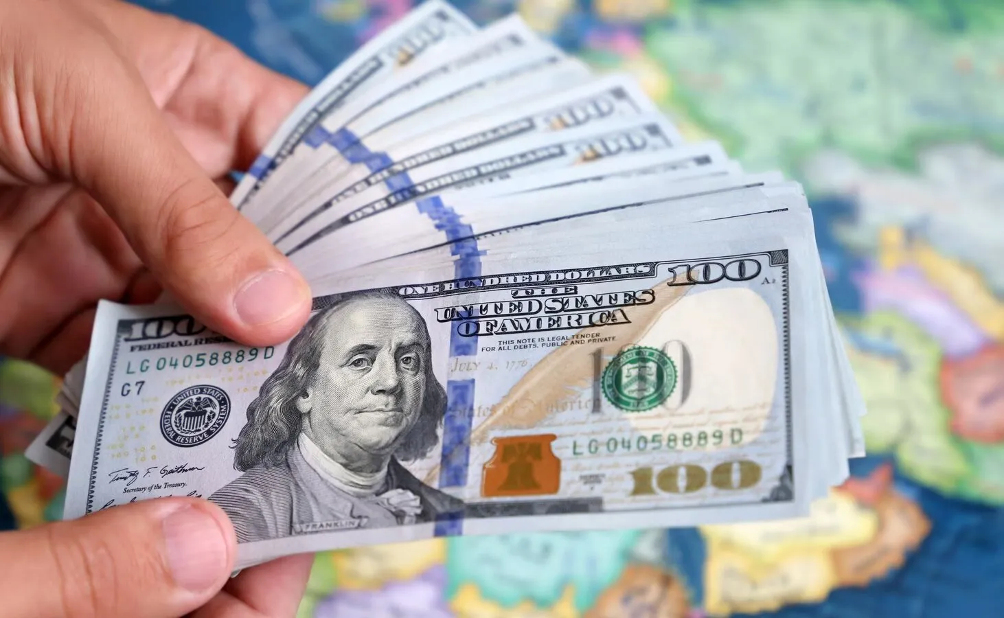 قیمت یورو و دلار ۲۸ آبان ۱۴۰۳