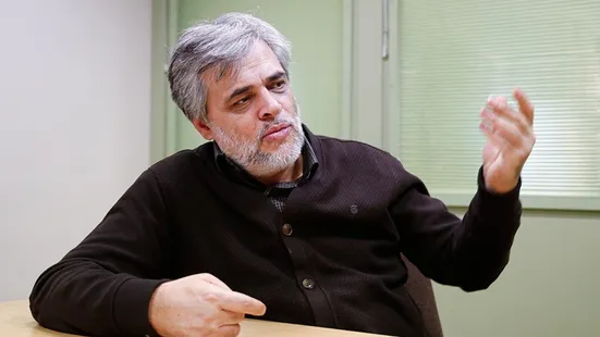 برخی از اصولگرایان جوری برای پزشکیان تعیین تکلیف می&zwnj;کنند که انگار خودشان پیروز انتخابات هستند / اصلاح&zwnj;طلبان تندرو به دنبال تحمیل گزینه&zwnj;هایشان هستند