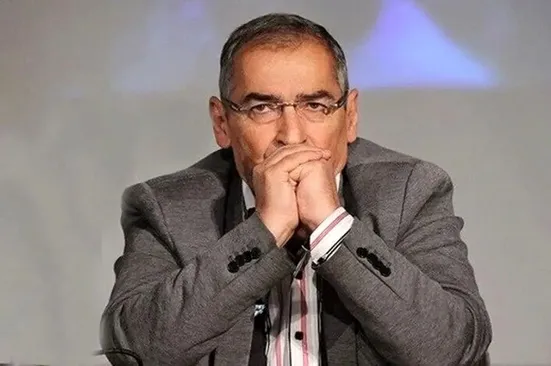 زیباکلام: خاک&zwnj; بر سر آن روشنفکری که جنایات اسرائیل را محکوم نمی&zwnj;کند