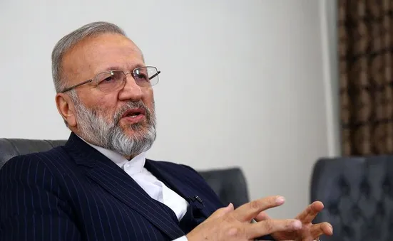 به نماینده بحرین گفتم در صورت جنگ، چنان می&zwnj;زنیم که نامتان را فراموش کنید