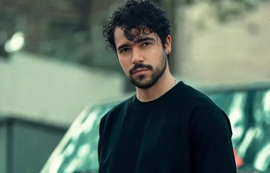 ترانه &laquo;برای...&raquo; نمی&zwnj;تواند مستند درستی برای محکومیت شروین حاجی&zwnj; پور باشد