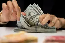 روند قیمت ارز در مسیر فعلی باقی می‌ماند/ بازار در روز‌های آتی با ثبات خواهد بود