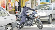 صدور گواهینامه موتورسیکلت بانوان در انتظار اعلام پلیس