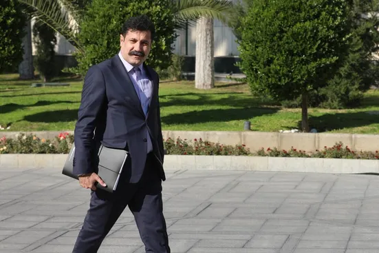 ریسک برای سرمایه گذاری را به حداقل خواهیم رساند