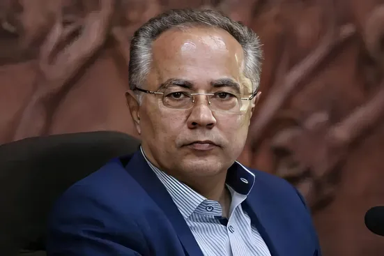 خبر سفر نوروزی معاون پارلمانی رئیس جمهور به قطب جنوب تکذیب شد