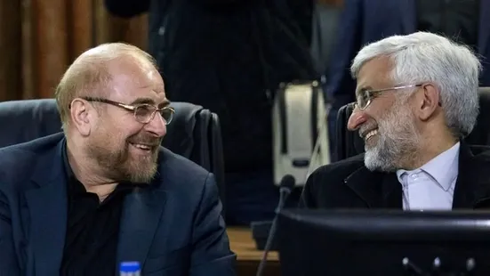 مسئولین ستاد آقای جلیلی مرز بین خودشان و قالیباف را مرز بین اسلام و کفر می&zwnj;دانند؛ نگاه آقای جلیلی به قالیباف یک نگاه وحشتناک است