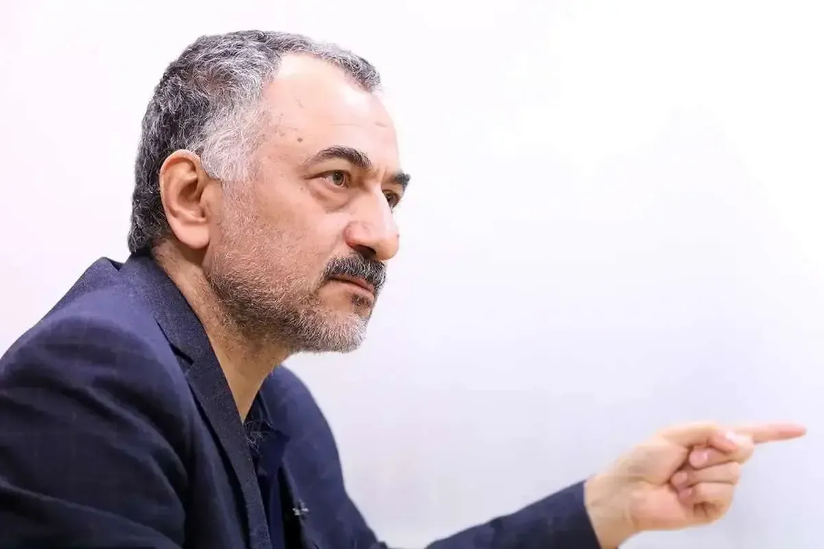 بدترین حکومت ملی ایران از مرفه‌ترین حکومت وابسته، بهتر است